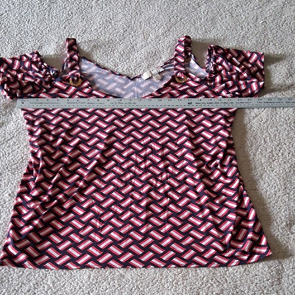 Michael Kors Red and White Geometric Blouse - Picture 3 of 6